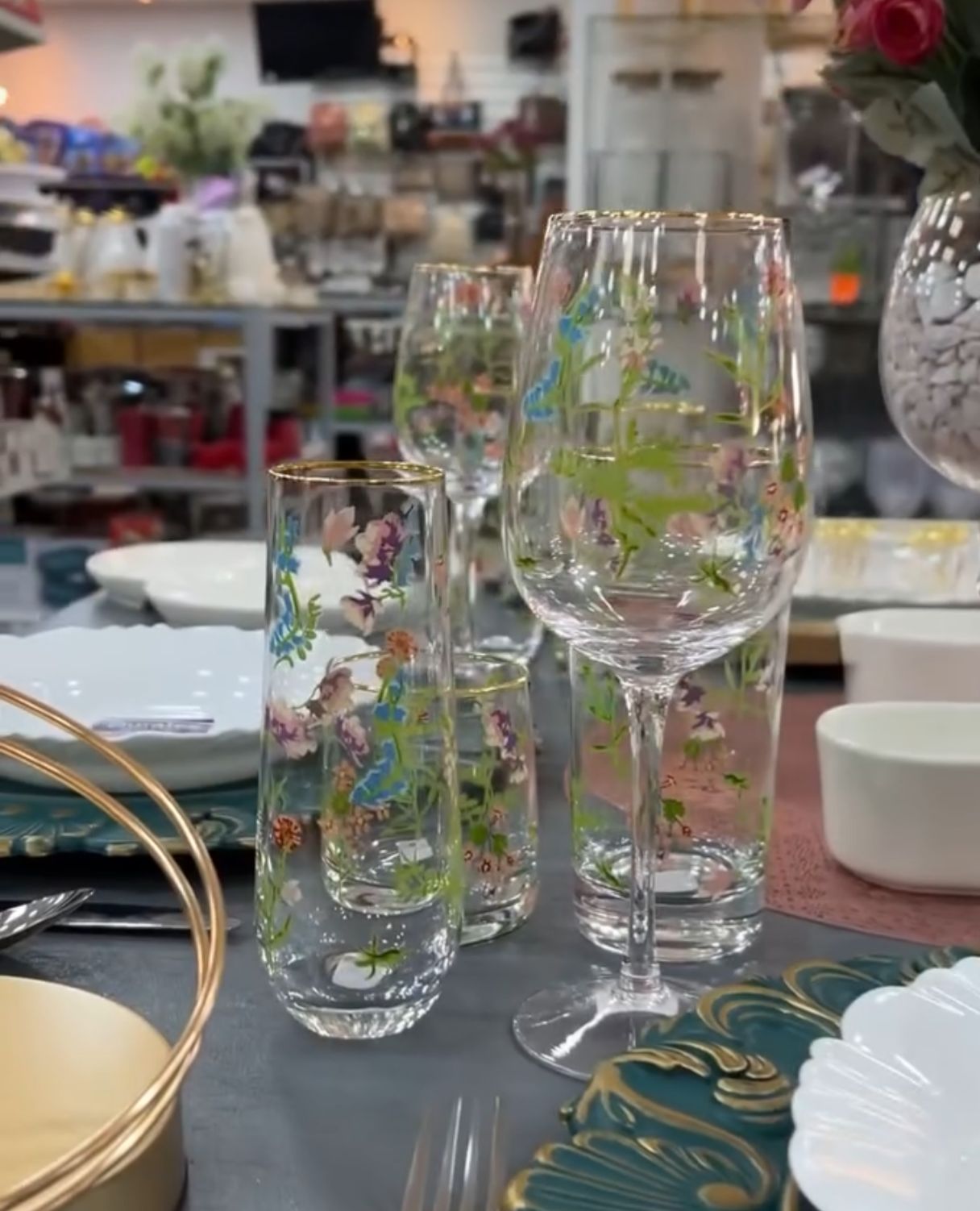 SET 4 VASOS ALTOS FLORAL PARA ESPUMANTE - Imagen 3