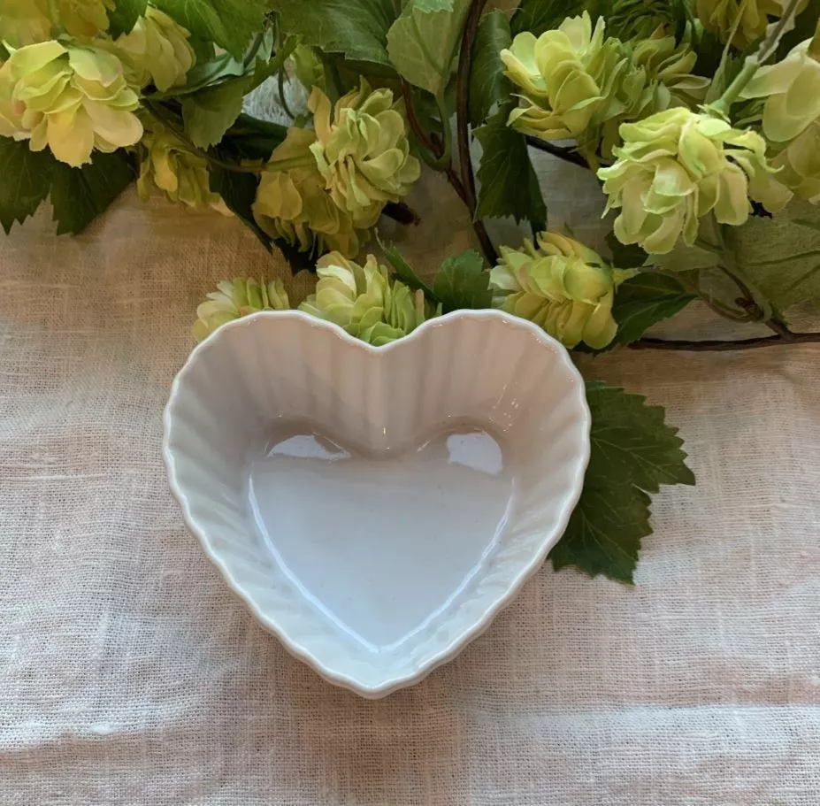 BANDEJA DE MADERA FORMATO CORAZONES CON 5 POCILLOS - Imagen 5
